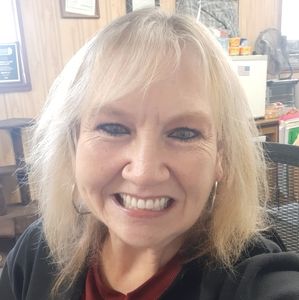 Meet your Posher, Teresa